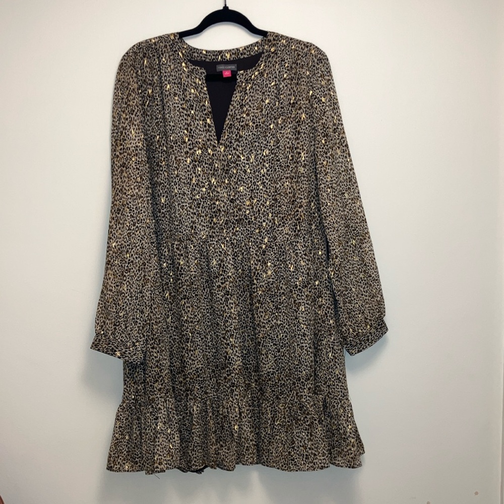 NWT Vince Camuto Leopard Print Midi Dress